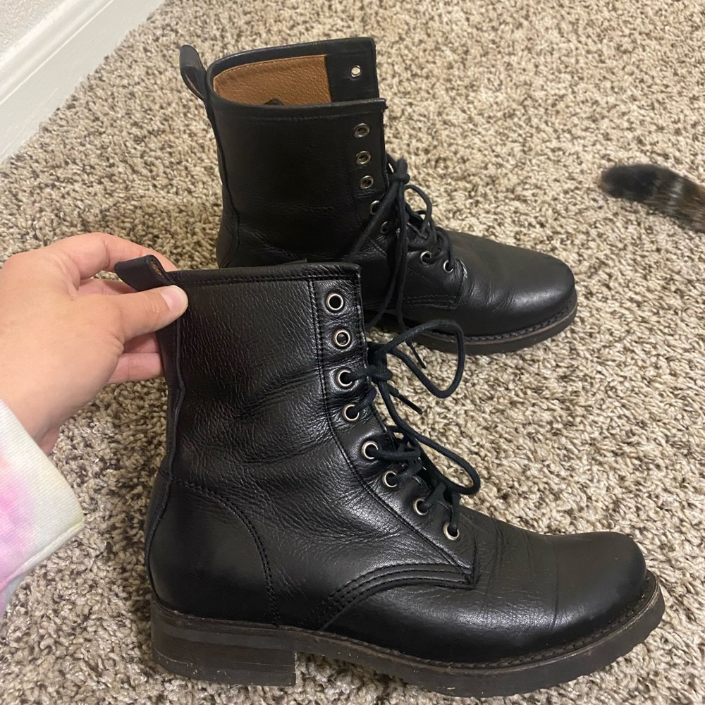 Frye Veronica Combat Boots Size 7.5 - Picture 2 of 5